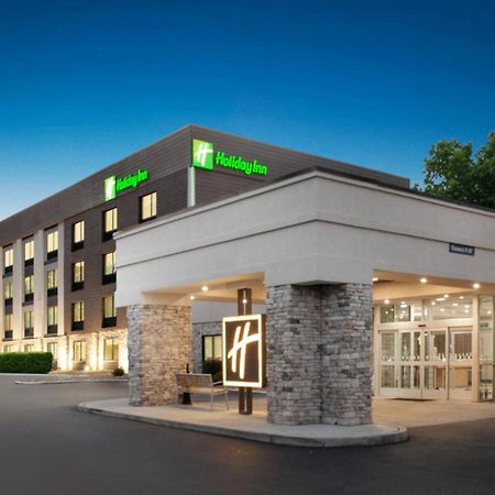 Holiday Inn Cleveland-Mayfield By Ihg Bagian luar foto