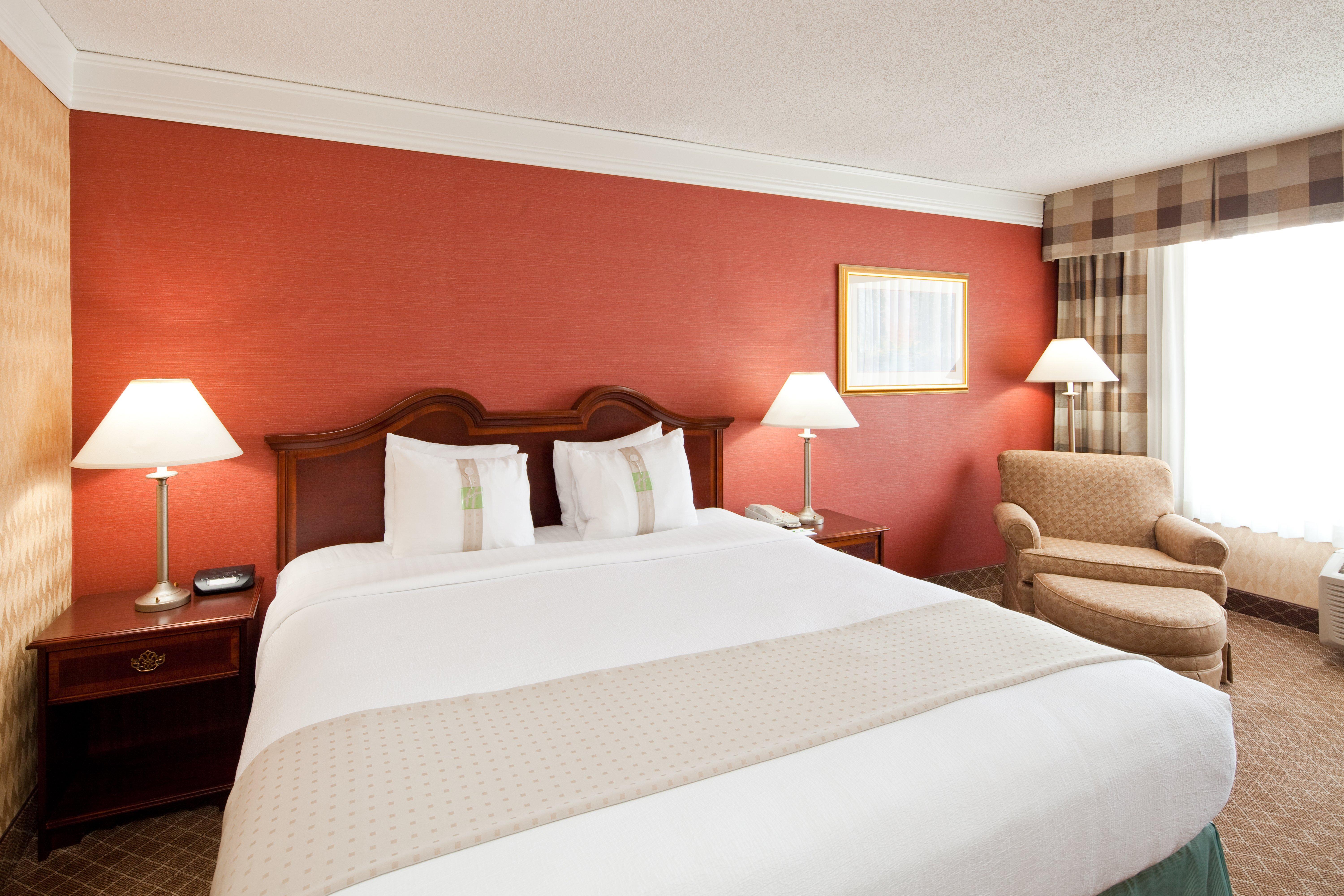 Holiday Inn Cleveland-Mayfield By Ihg Bagian luar foto