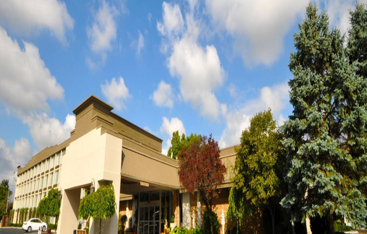 Holiday Inn Cleveland-Mayfield By Ihg Bagian luar foto